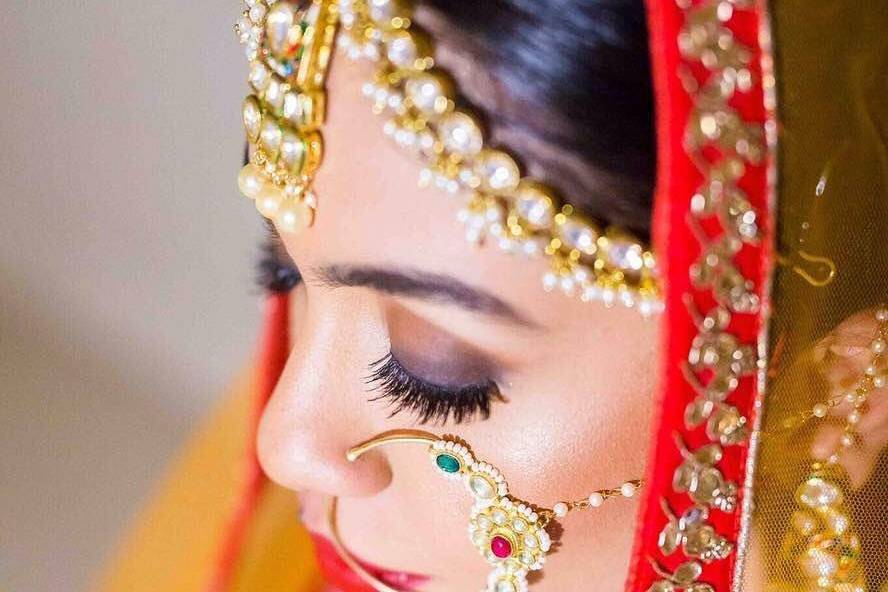 Bridal makeup