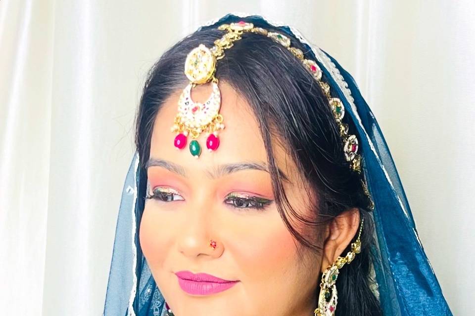 Party makeup