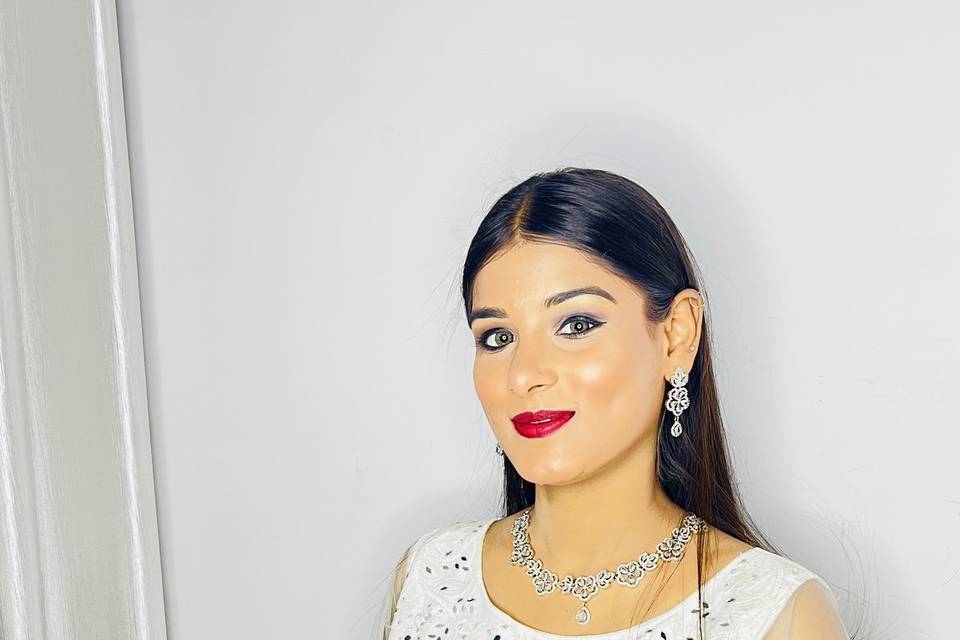 Party makeup