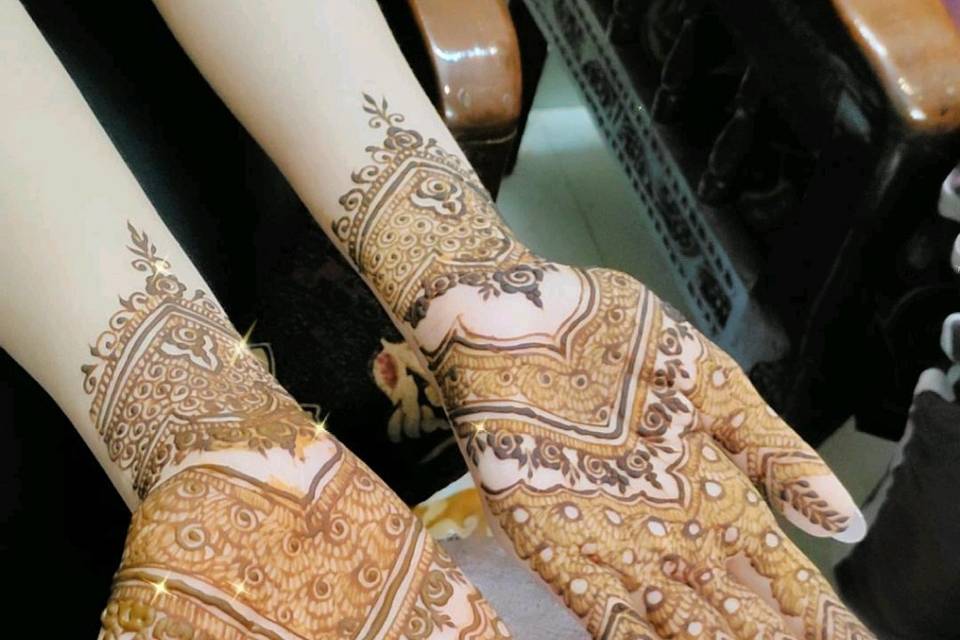 Arebic designer mehendi