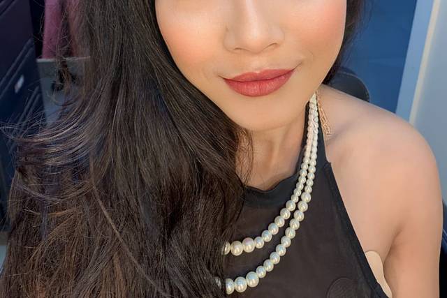 Party makeup