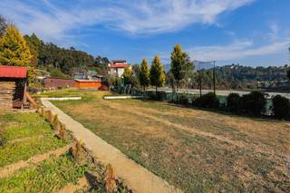 Nainital, Damyanti Hotel