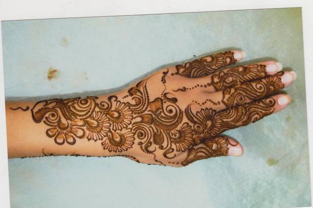 68943_151896658291155_434461431_n