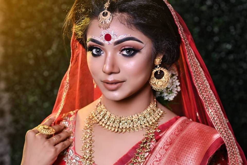 Bridal makeup