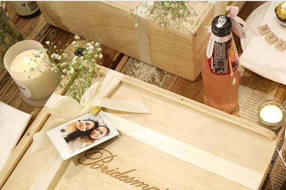 Bridesmaid wooden boxes