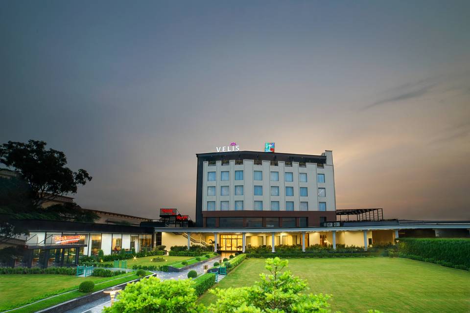 TreeHouse Velis Sonipat, NCR