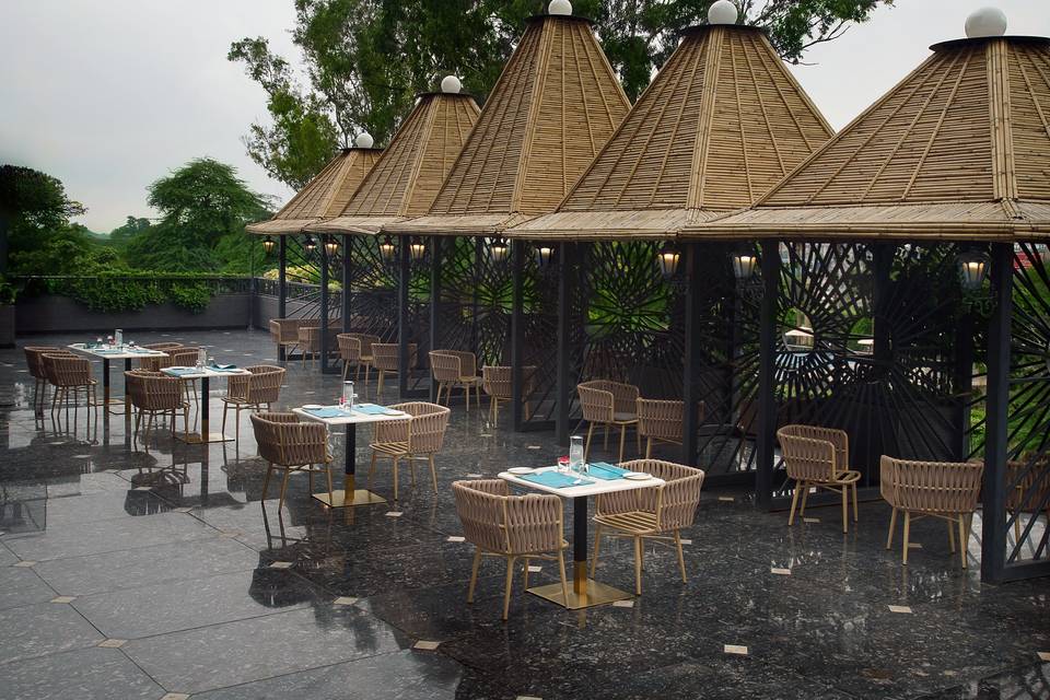 Open cafe