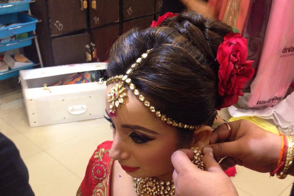 Bridal makeup- Bridal makeovers