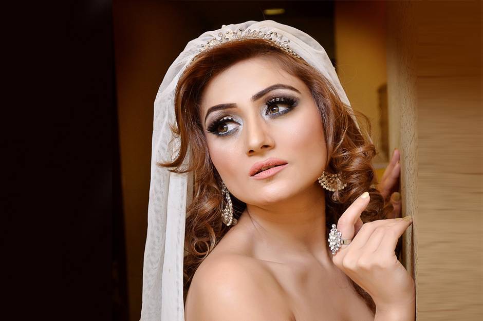 Bridal makeup- Bridal makeovers