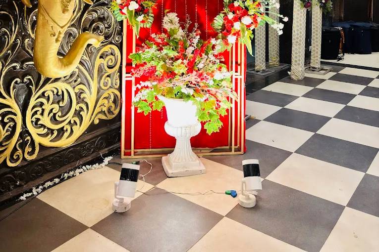 Entrance decor