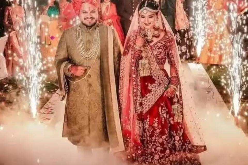 Couple entry