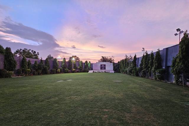 Lawn area