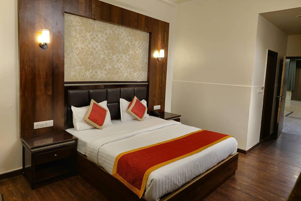 Hotel Prime Safari portfolio