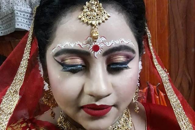 Bridal makeup