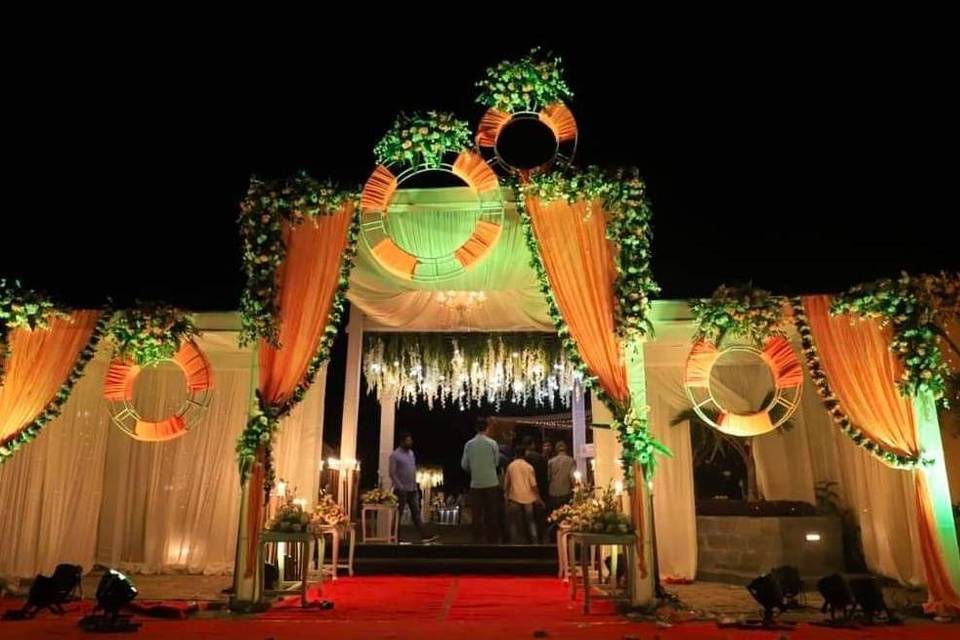 Entrance decor