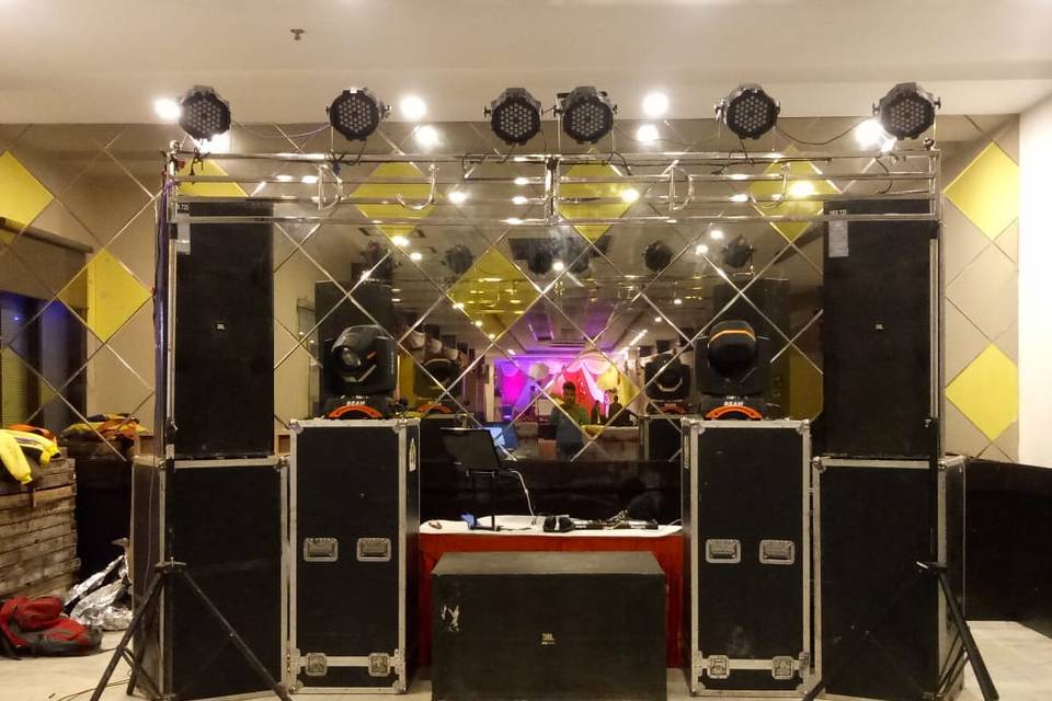 Wedding dj