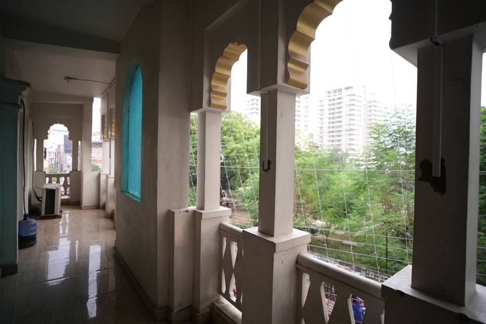 Balcony area