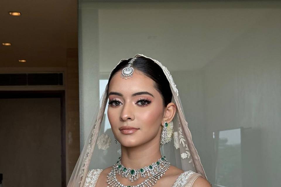 Bridal makeup