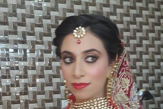 Bridal makeup