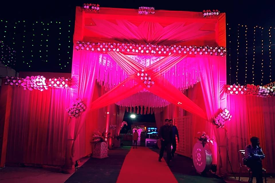 Entrance decor