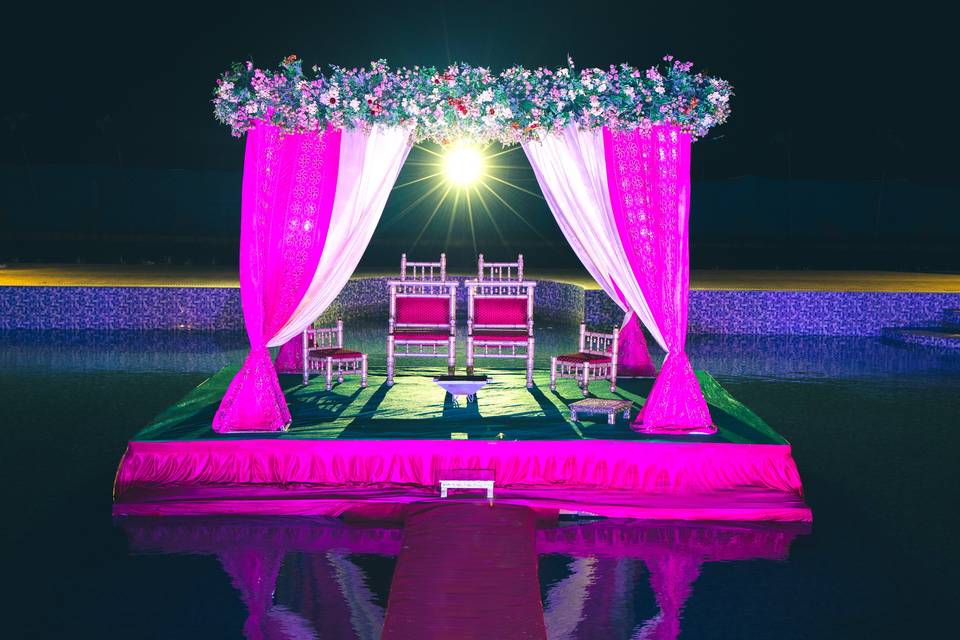 Poolside Mandap