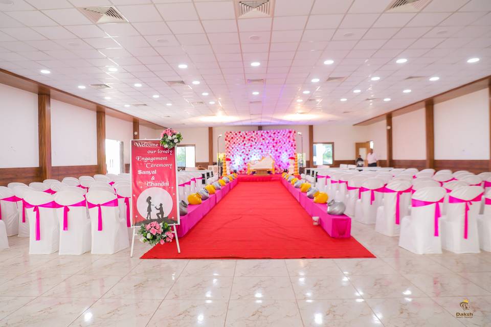 Luxurious Banquet Hall