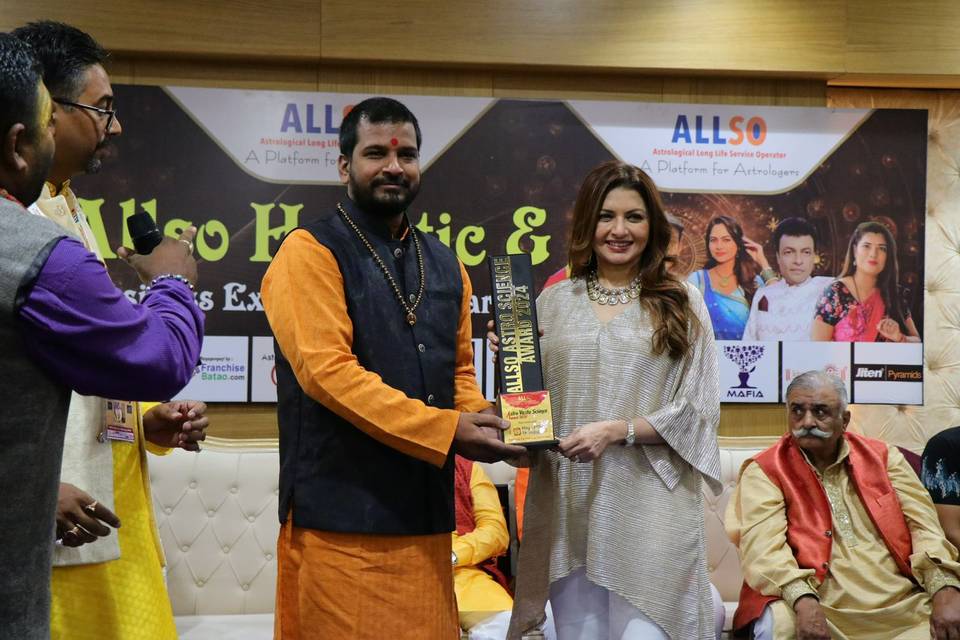 Maa Mabika Jyotish