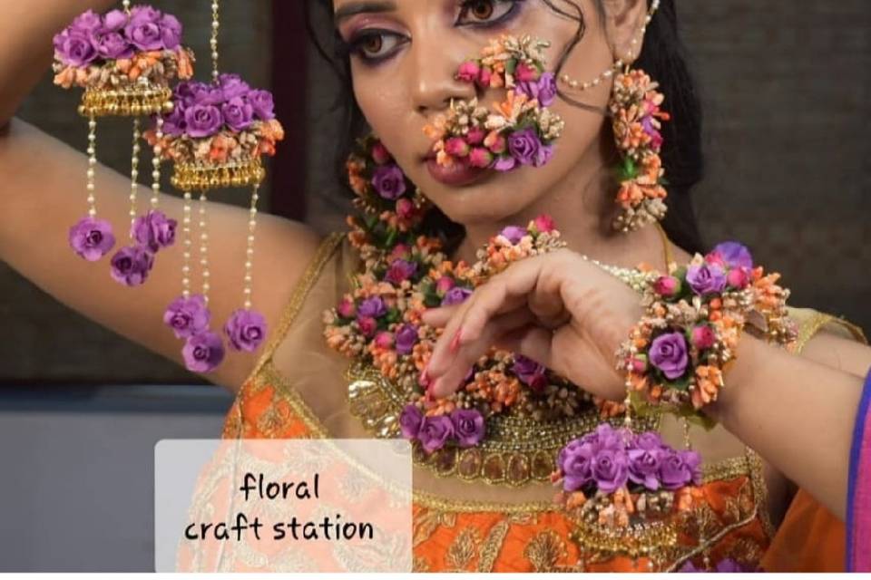 Floral Craft Station