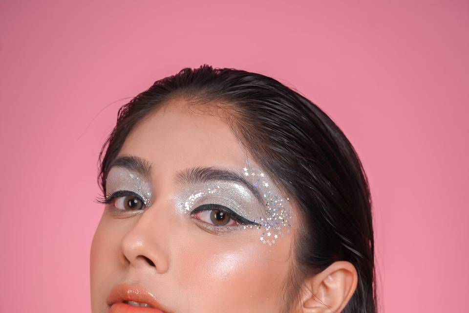 Party makeup