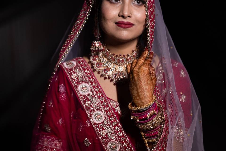 Bride get ready potrait