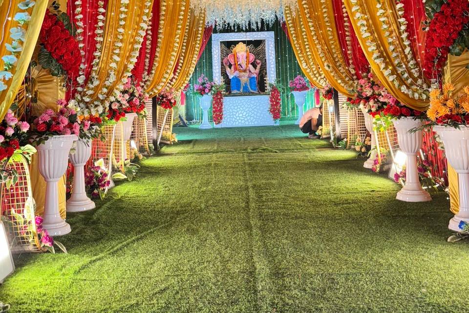 Entrance decor