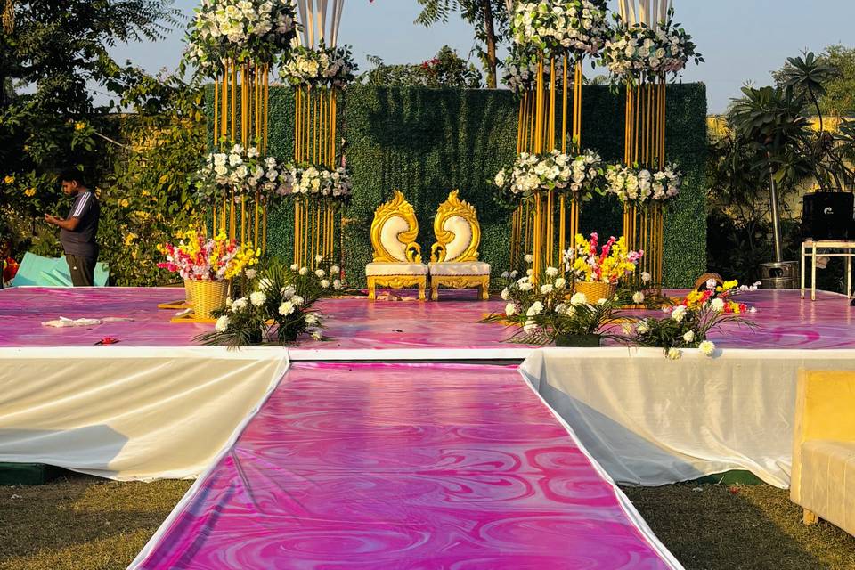 Bloom Canopy Mandap