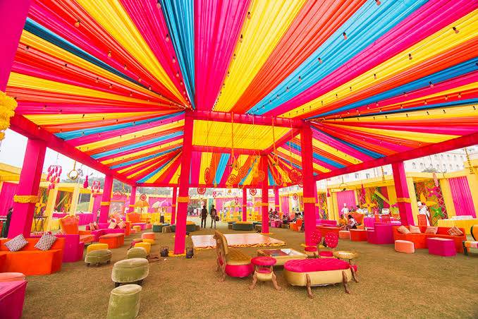 Carnival theme decor