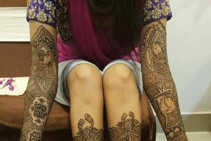 Designer mehndi