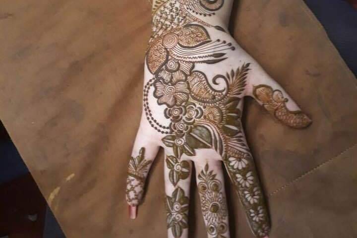 Designer mehndi