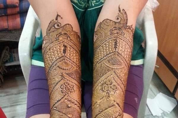 Designer mehndi