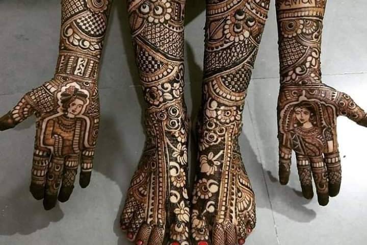 Designer mehndi