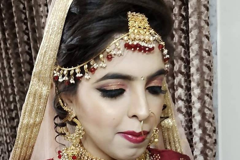 Bridal makeup