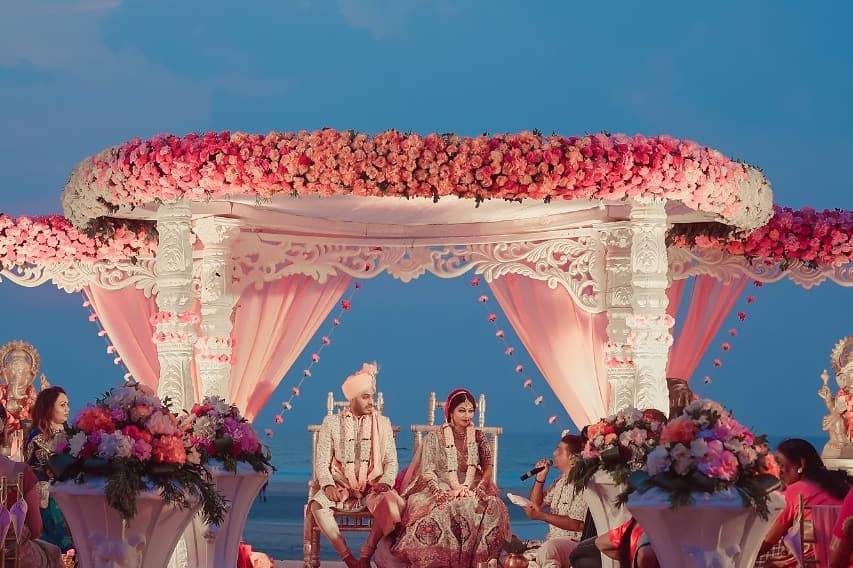 Beautiful Mandap with Couple