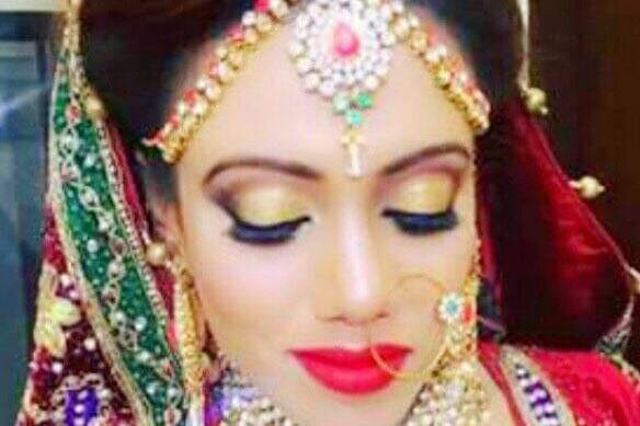 Bridal makeup