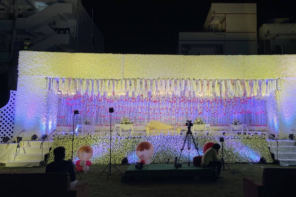 Draping stage