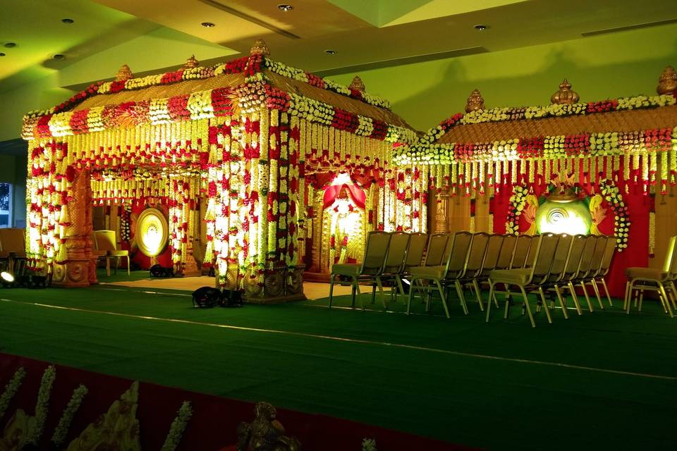 Garlands mandapam