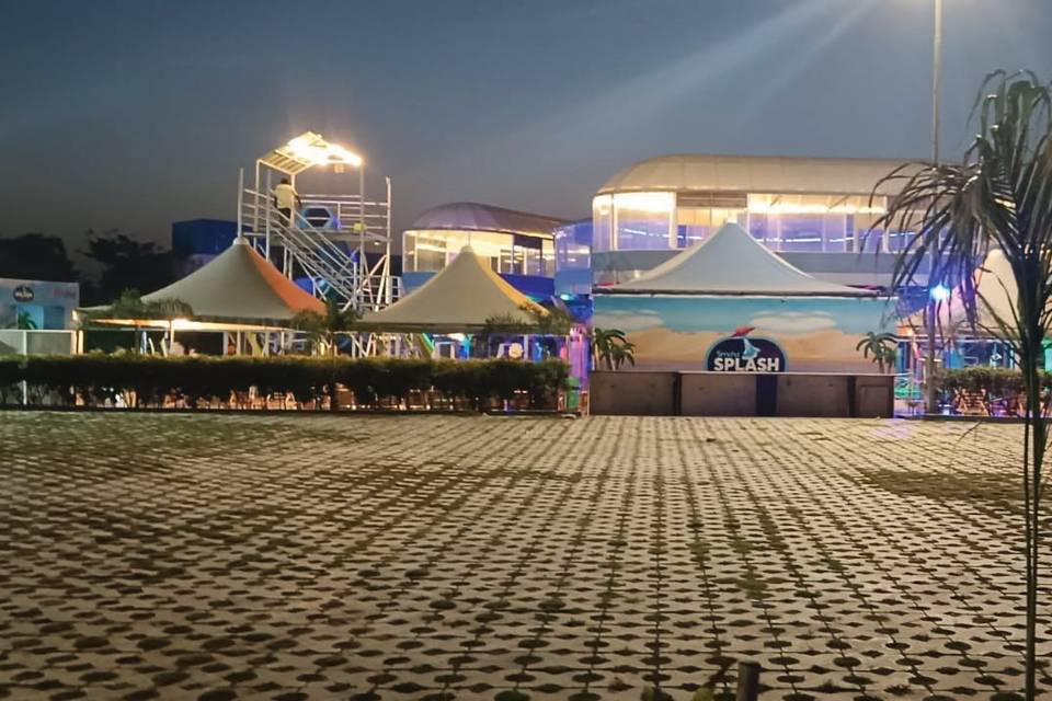 Lawn area