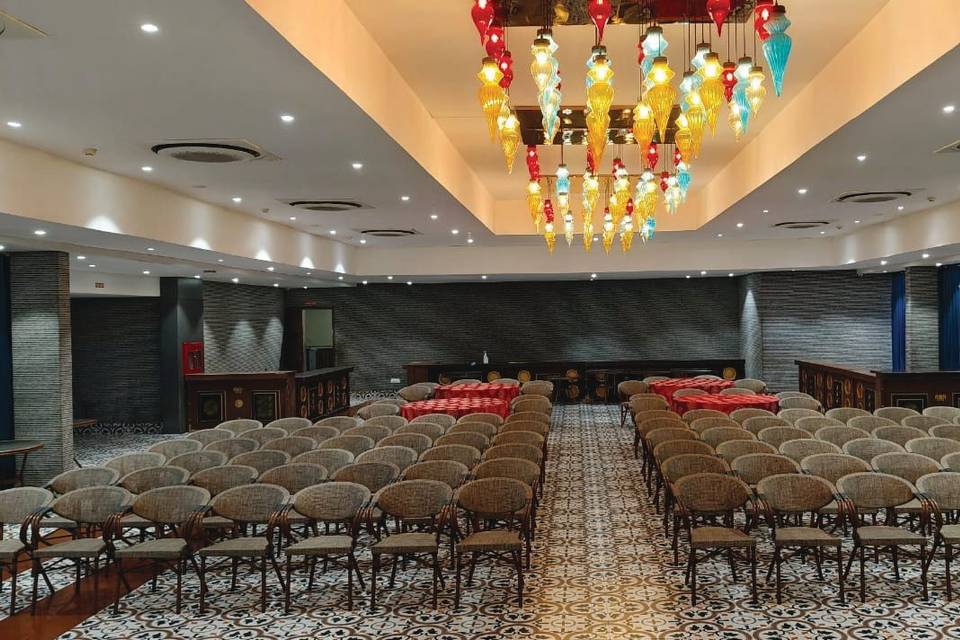 Banquet hall