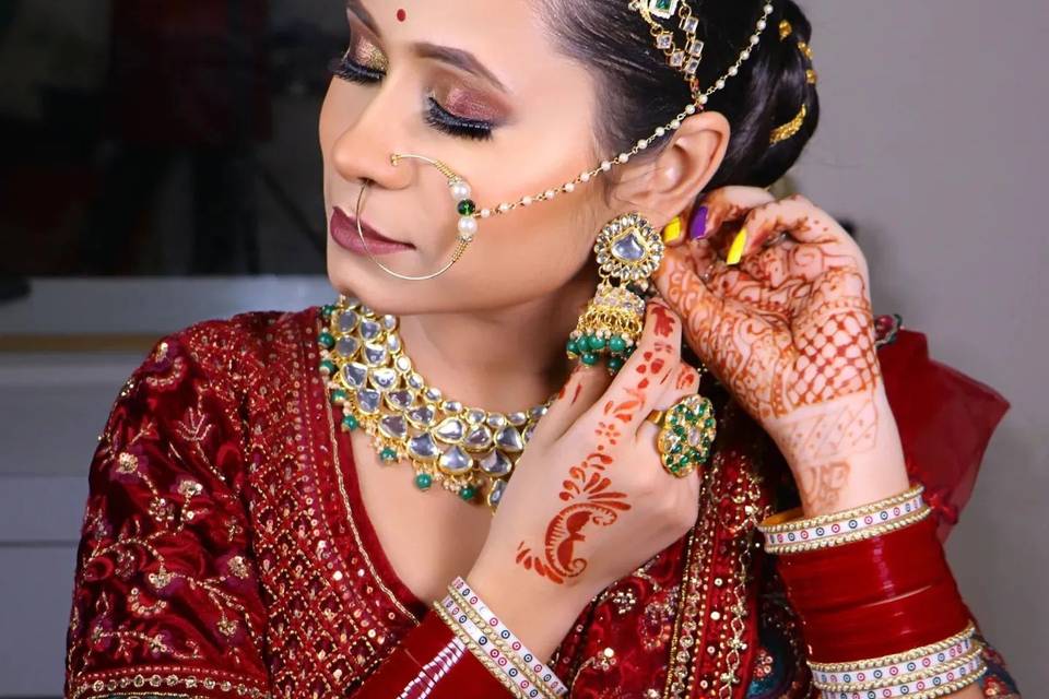 Bridal makeup