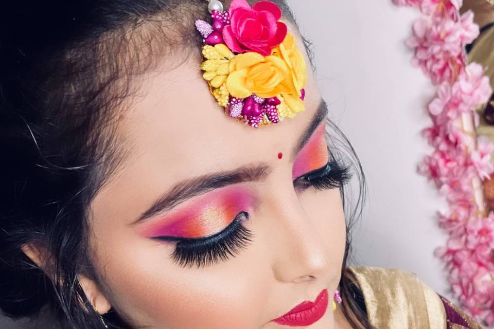 Haldi makeup