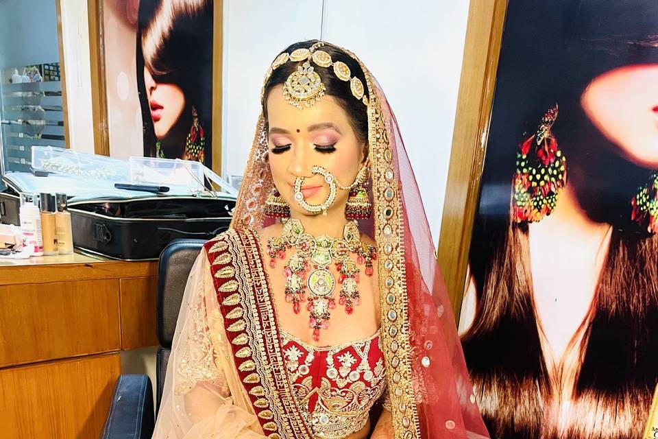 Bridal makeup