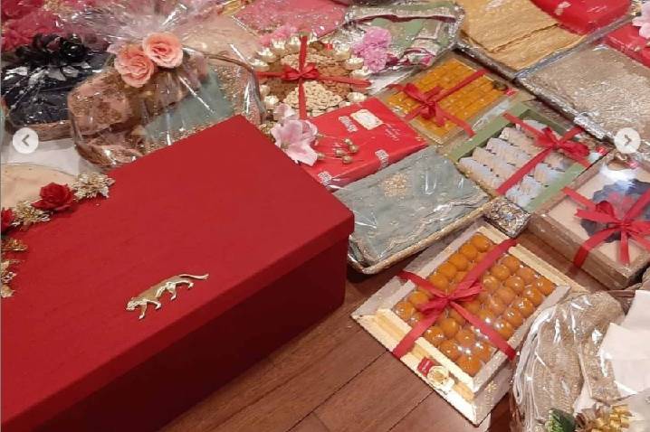 Trousseau Packing