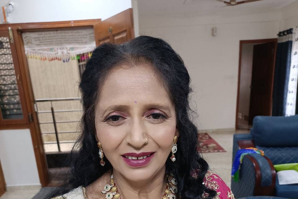 Party makeup