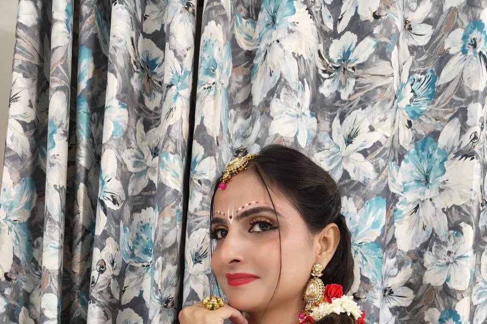 Party makeup